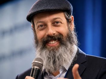 לשנות תפיסה עם שיחות ה"דבר מלכות"